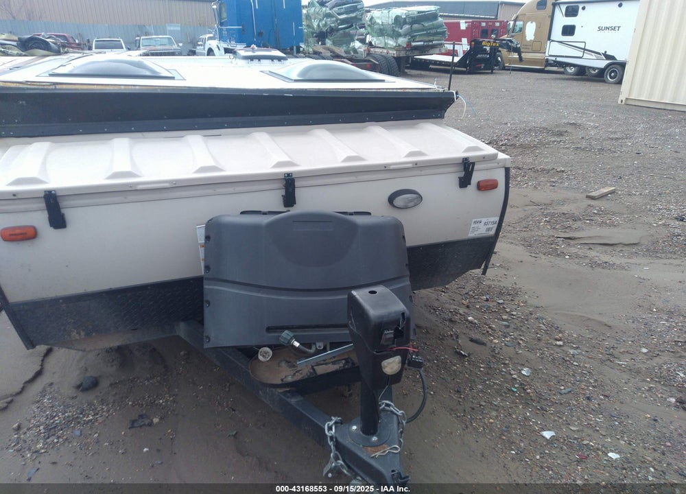 2014 FEATHERLITE MFG INC --- VIN: 4FGB22025EC133255