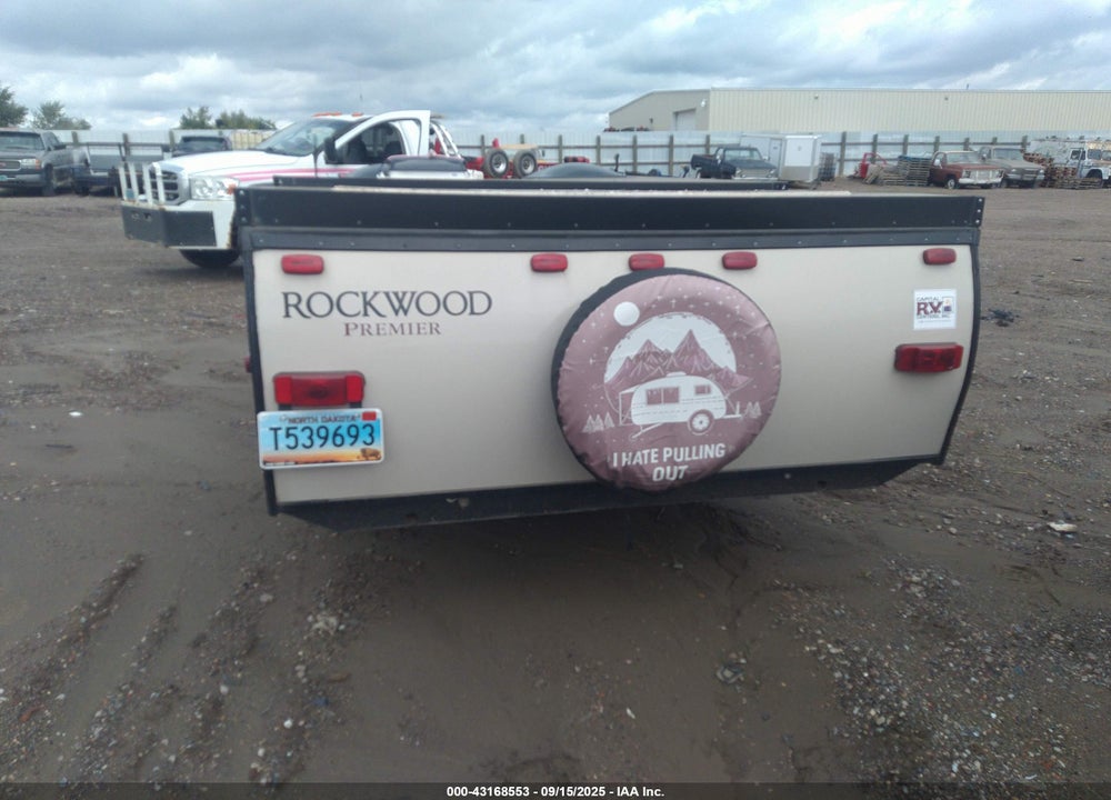 2014 FEATHERLITE MFG INC --- VIN: 4FGB22025EC133255