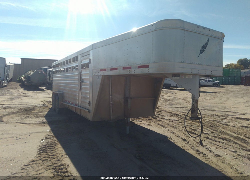 2014 FEATHERLITE MFG INC --- VIN: 4FGB22025EC133255