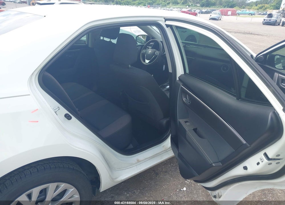 2017 TOYOTA COROLLA VIN: 2T1BURHE0HC813020