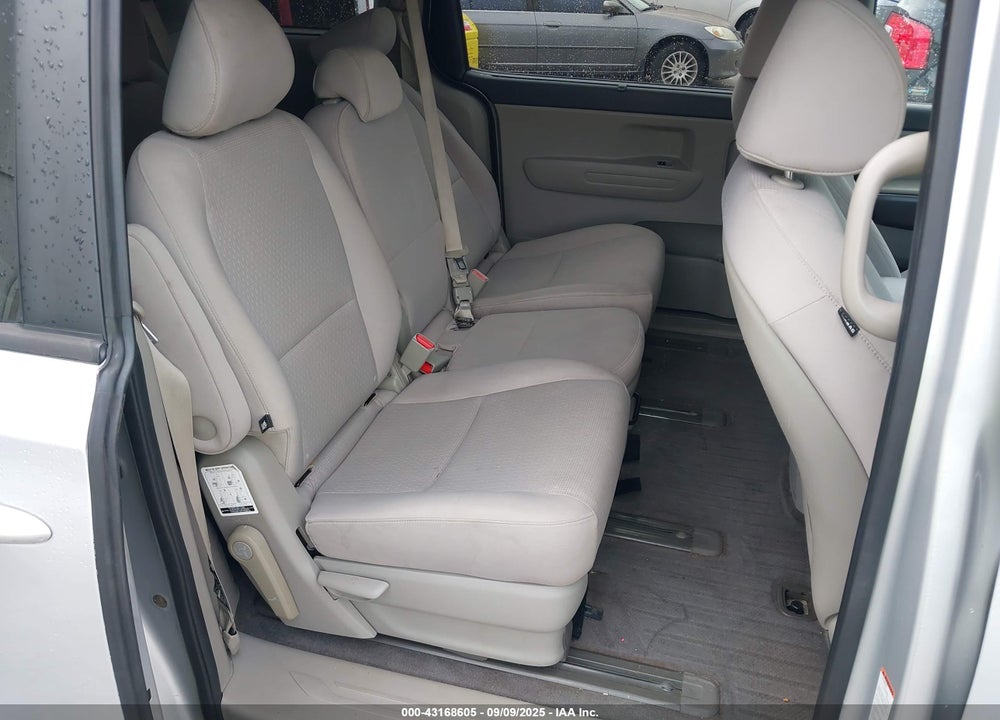 2016 KIA SEDONA VIN: KNDMB5C15G6095269