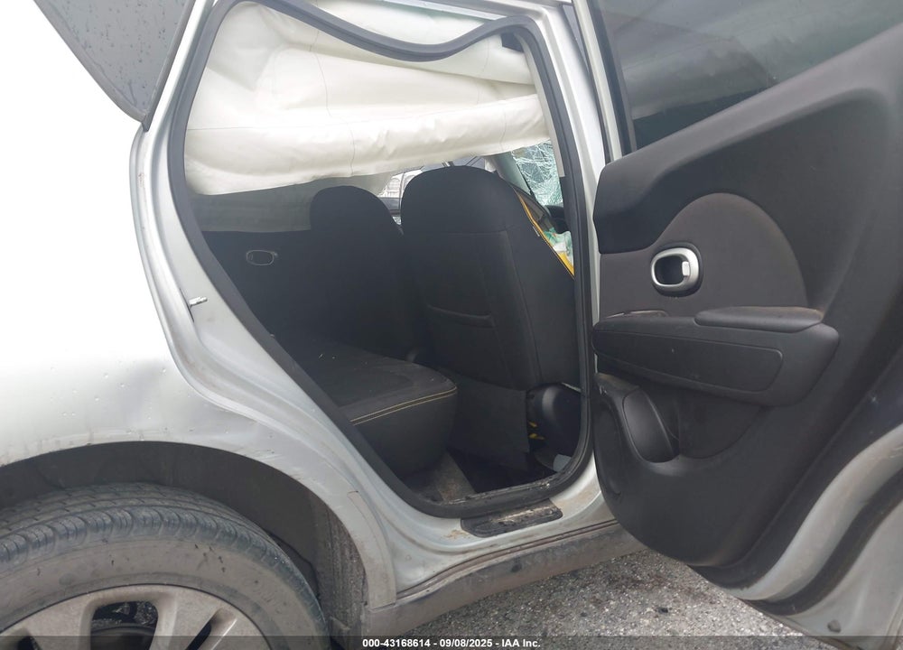 2015 KIA SOUL VIN: KNDJP3A50F7764667