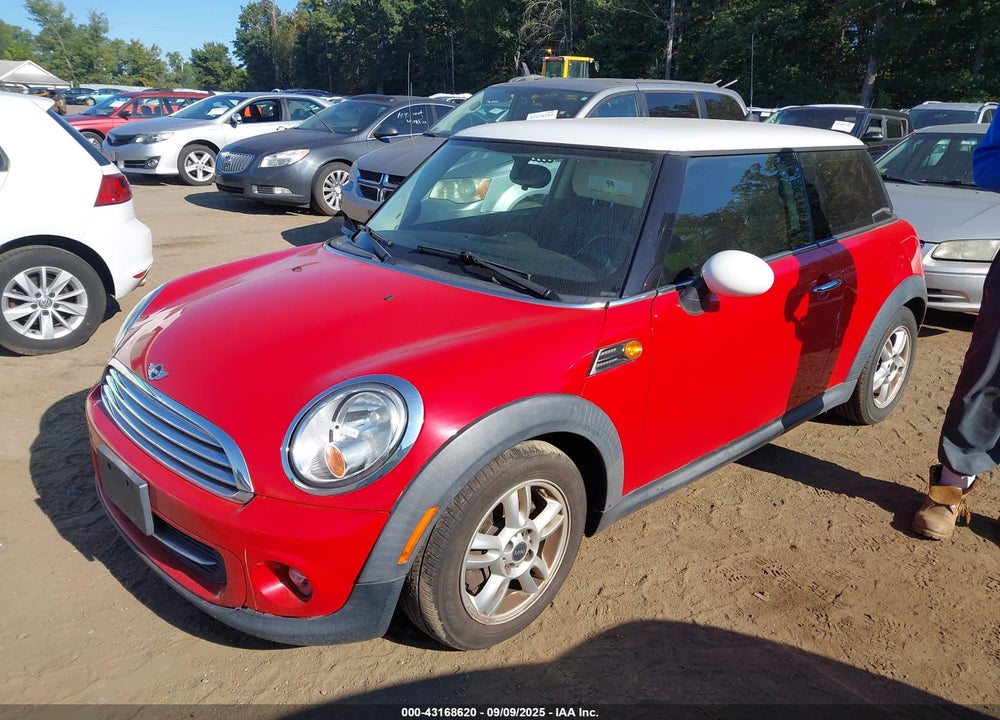 2012 MINI COOPER VIN: WMWSU3C51CT263930
