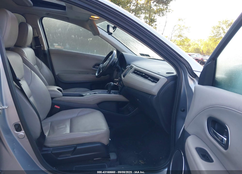 2018 HONDA HR-V VIN: 3CZRU6H70JM725588