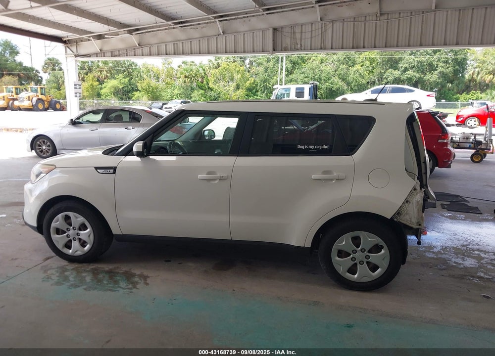 2015 KIA SOUL VIN: KNDJN2A22F7160074