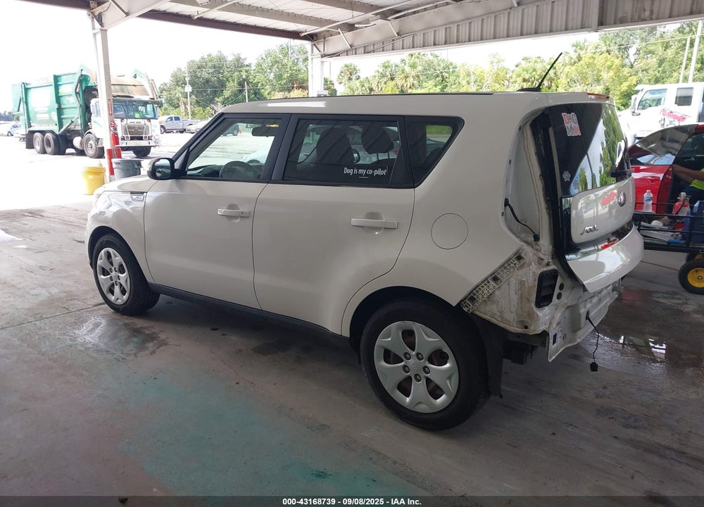 2015 KIA SOUL VIN: KNDJN2A22F7160074