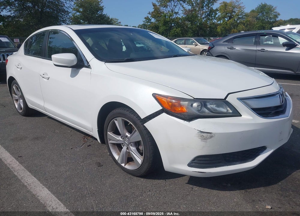 2015 ACURA ILX 2.0L VIN: 19VDE1F31FE005369