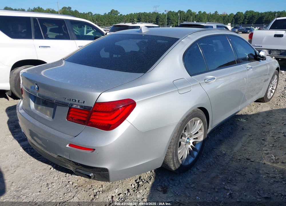 2013 BMW 740LI VIN: WBAYE4C5XDD137025