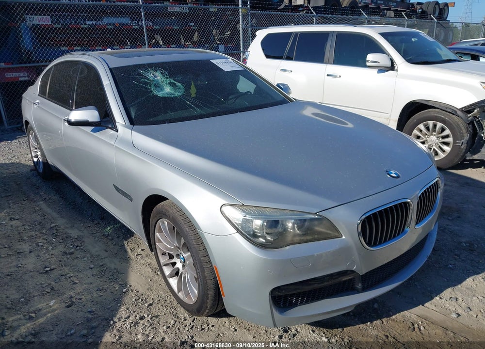 2013 BMW 740LI VIN: WBAYE4C5XDD137025