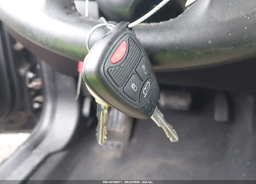 2014 CHRYSLER 200 VIN: 1C3CCBCG5EN134882