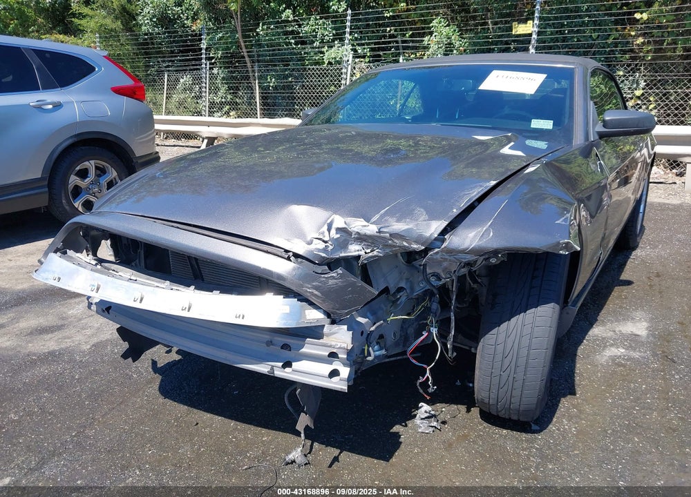 2014 FORD MUSTANG VIN: 1ZVBP8EM8E5292793
