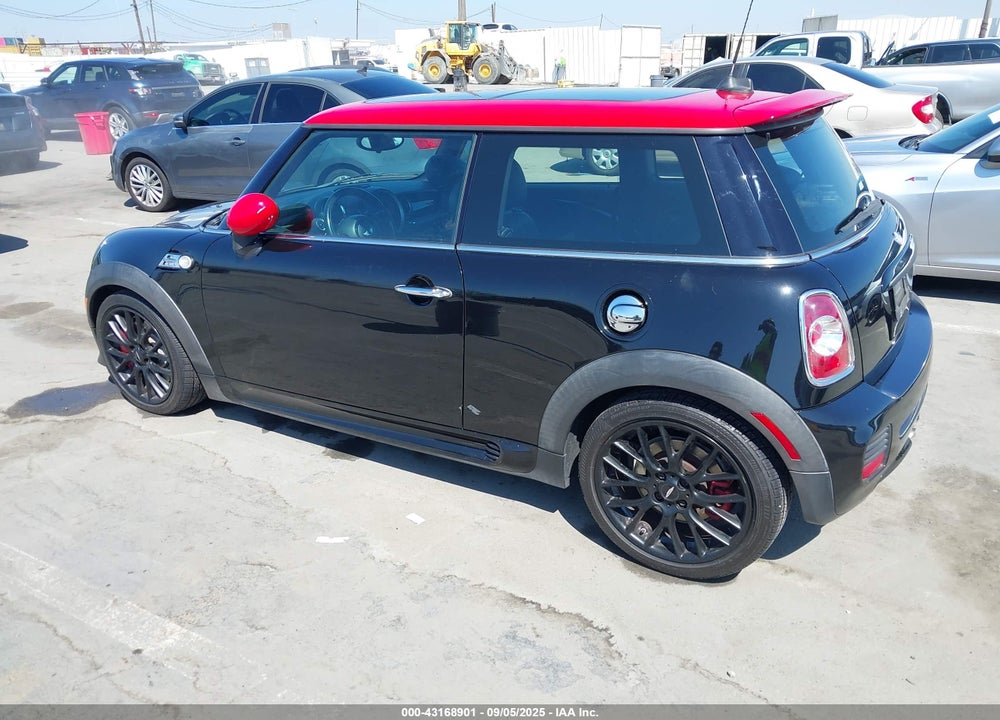 2013 MINI HARDTOP VIN: WMWSU9C55DT379538