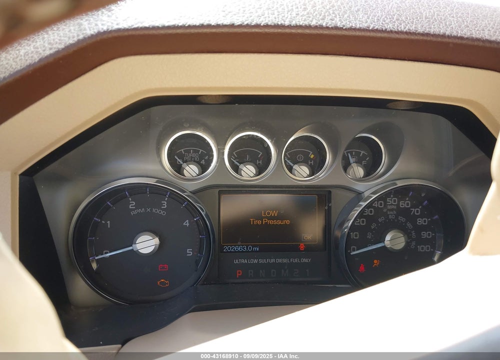 2014 FORD F-250 VIN: 1FT7W2BT9EEB18008