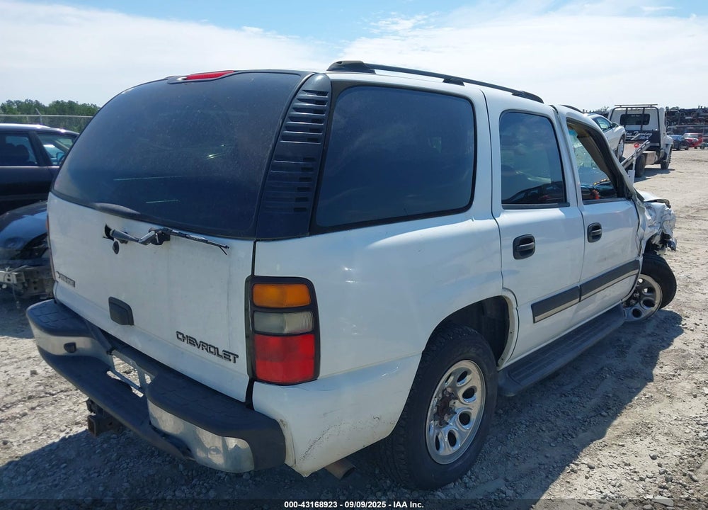 2005 CHEVROLET TAHOE LS VIN: 1GNEC13T15J108421