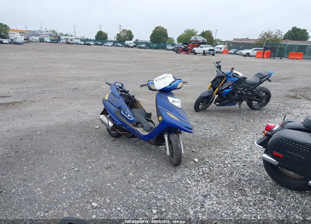 2006 ZHEJIANG ROMA 150 SCOOTER VIN: LD6TCJ1336LWF0221