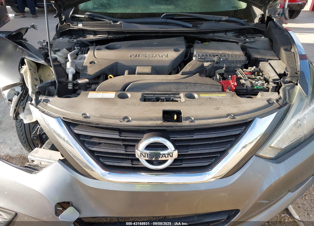 2017 NISSAN ALTIMA VIN: 1N4AL3APXHN325123