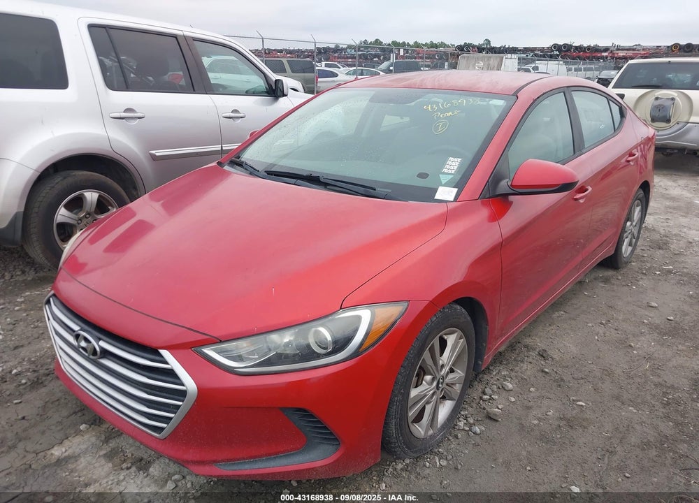 2017 HYUNDAI ELANTRA VIN: 5NPD84LF4HH025502