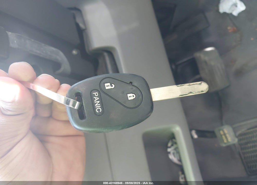 2011 HONDA CR-V VIN: 5J6RE3H39BL000468