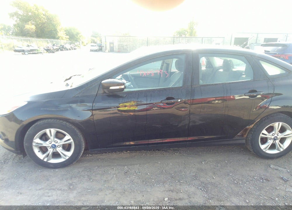 2013 FORD FOCUS SE VIN: 1FADP3F27DL166887