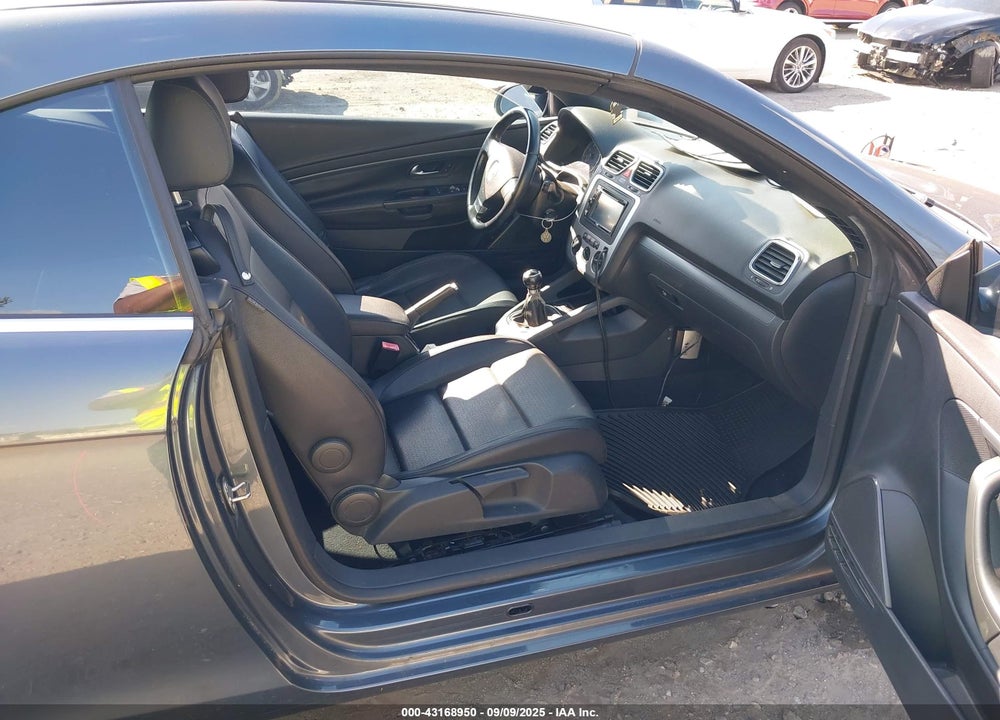 2008 VOLKSWAGEN EOS TURBO VIN: WVWAA71F68V048081