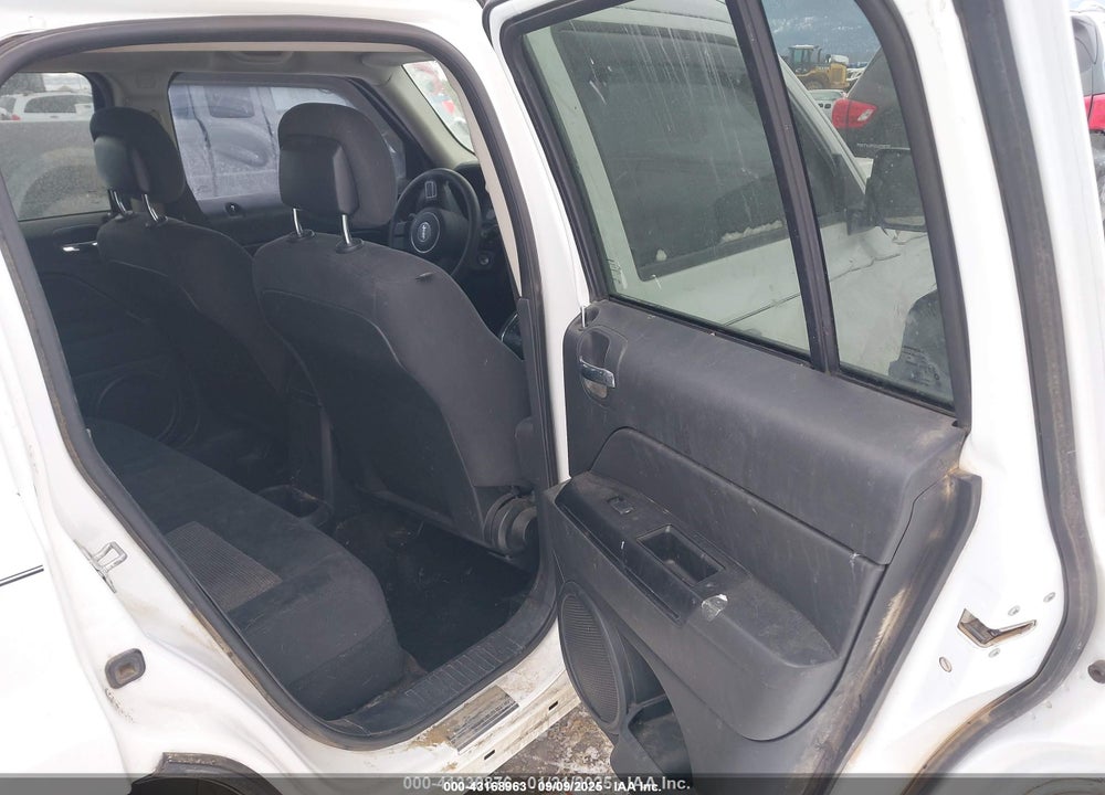 2014 JEEP PATRIOT SPORT VIN: 1C4NJPBB0ED848793