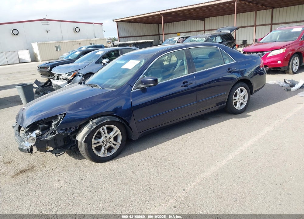 2007 HONDA ACCORD 2.4 SE VIN: JHMCM56337C013106