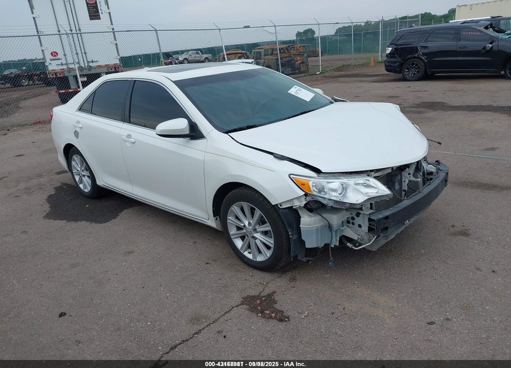 2014 TOYOTA CAMRY XLE V6 VIN: 4T1BK1FK9EU027047