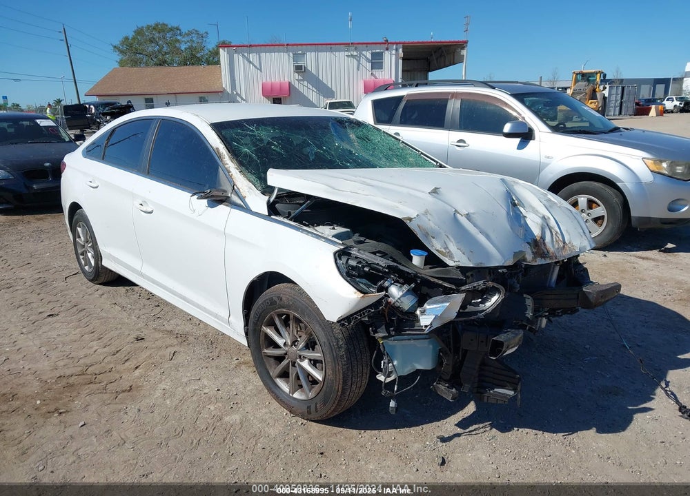 2018 HYUNDAI SONATA SE VIN: 5NPE24AF9JH677675