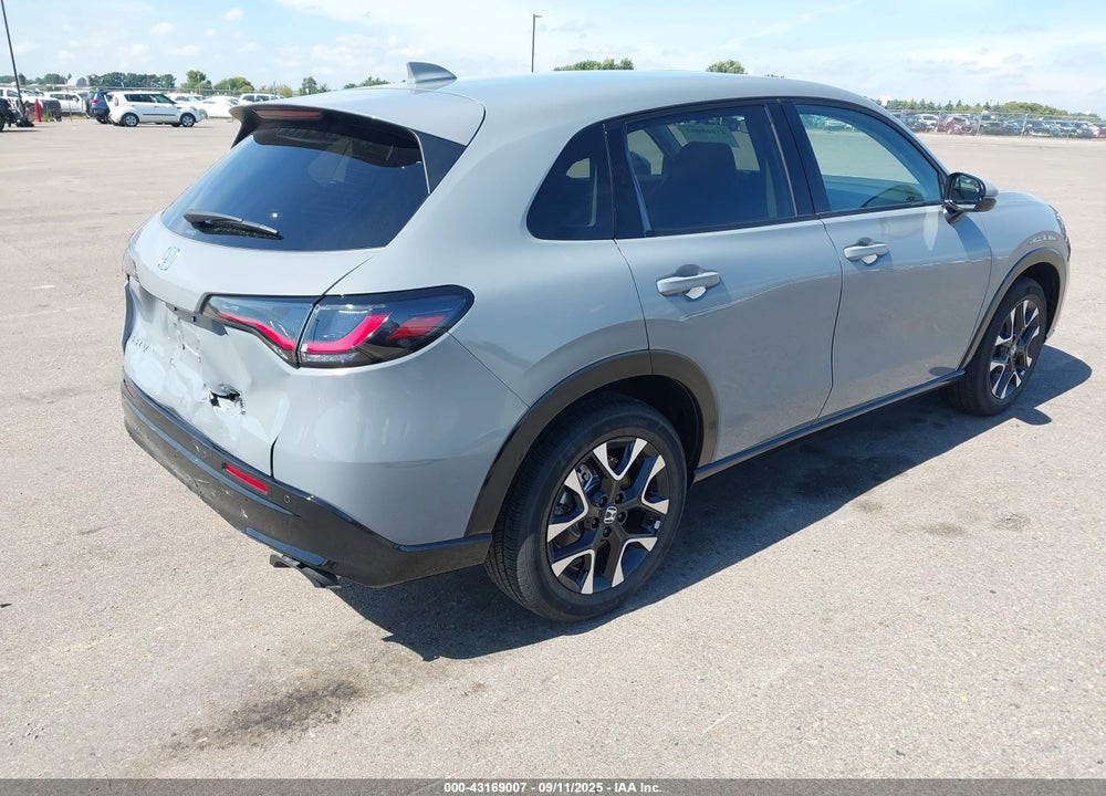 2026 HONDA HR-V VIN: 3CZRZ2H77TM708526