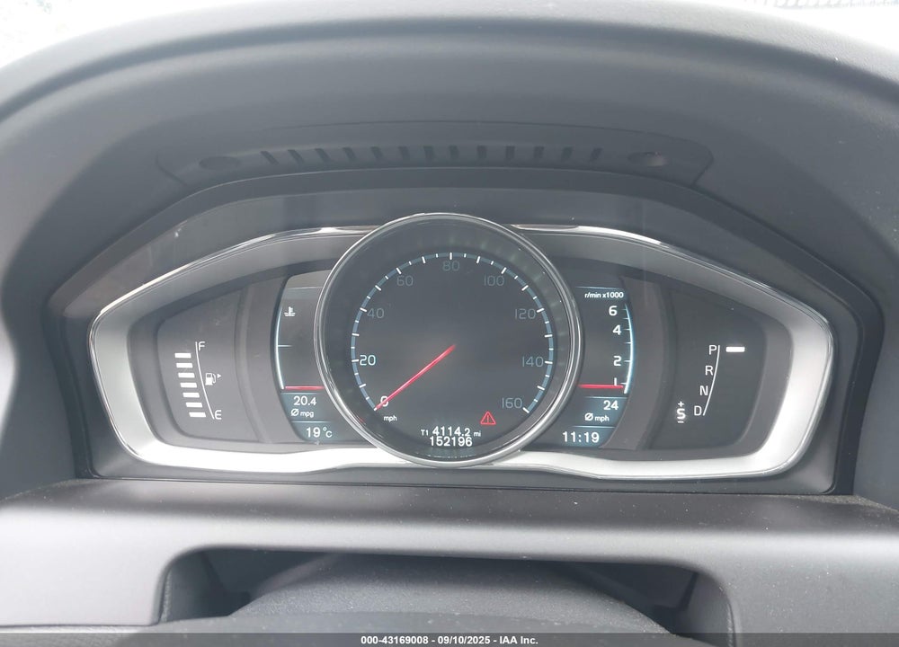 2014 VOLVO XC60 VIN: YV4940DZ4E2509957