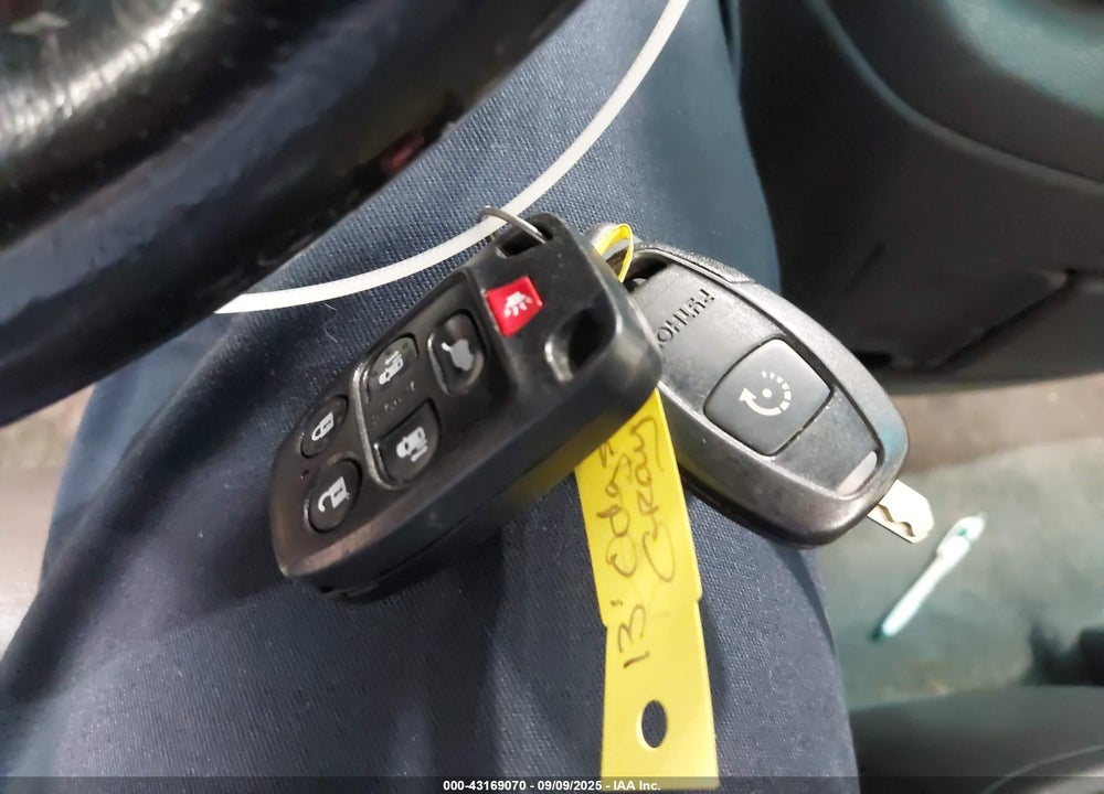 2013 HONDA ODYSSEY EX-L VIN: 5FNRL5H62DB084320