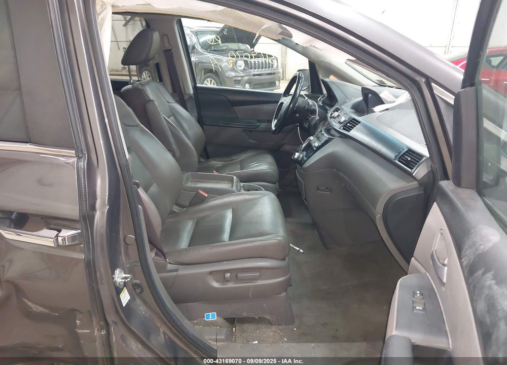 2013 HONDA ODYSSEY EX-L VIN: 5FNRL5H62DB084320