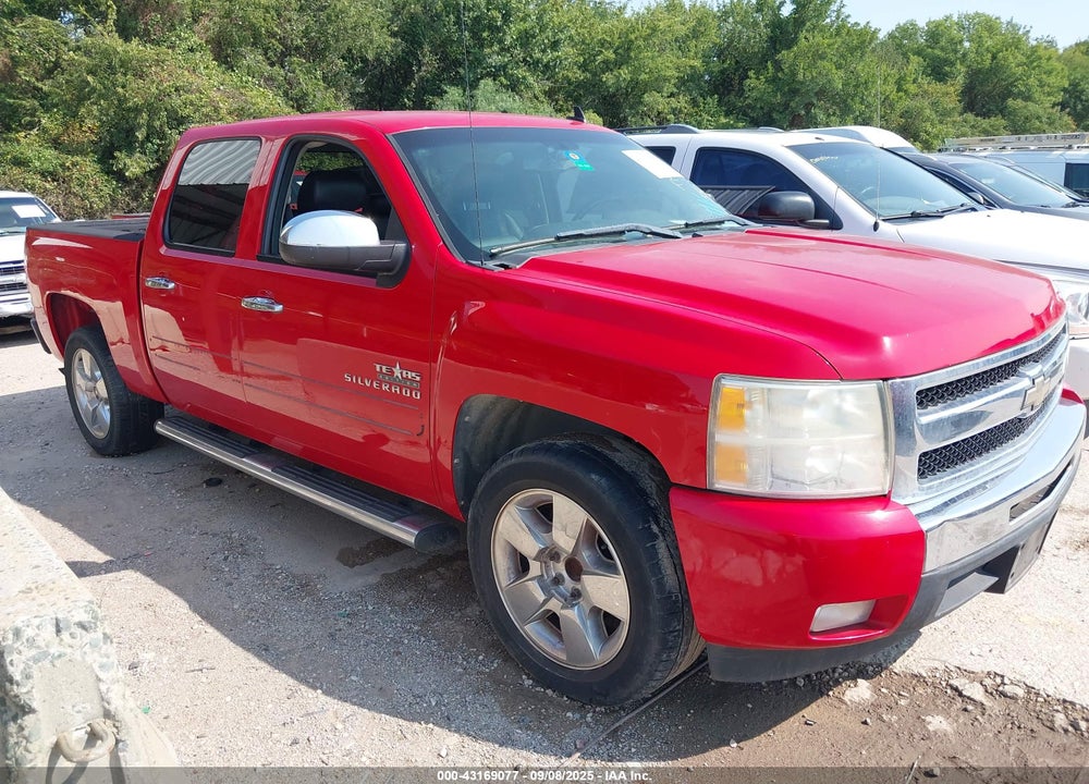 2011 CHEVROLET SILVERADO 1500 LT VIN: 3GCPCSE07BG201550