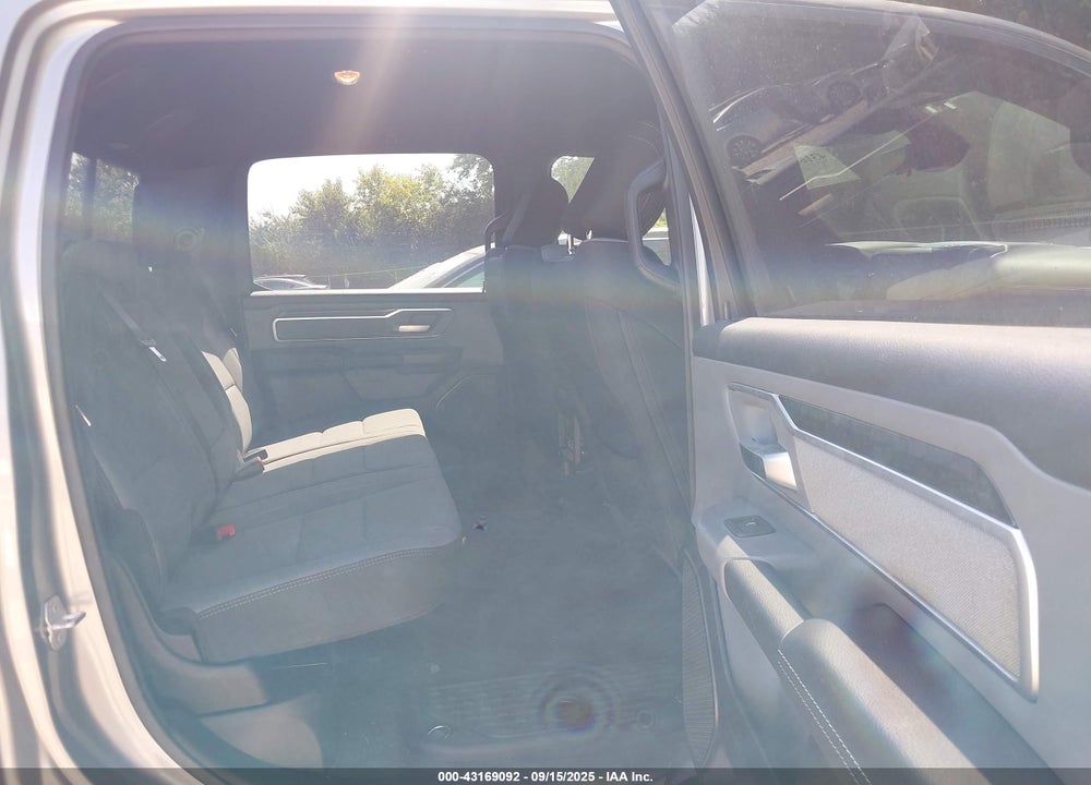 2022 RAM 1500 VIN: 1C6SRFFT4NN259417