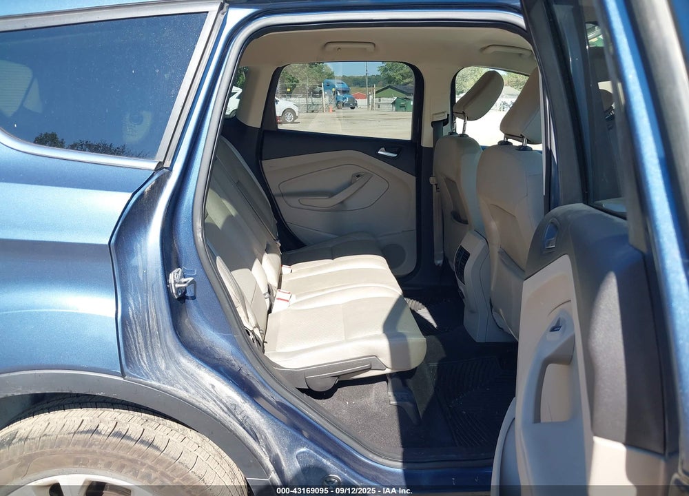 2018 FORD ESCAPE SE VIN: 1FMCU9GD0JUA70036