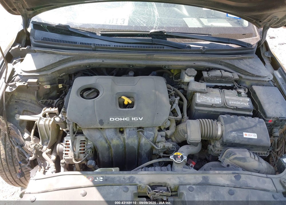 2018 HYUNDAI ELANTRA VIN: KMHD84LF1JU475602