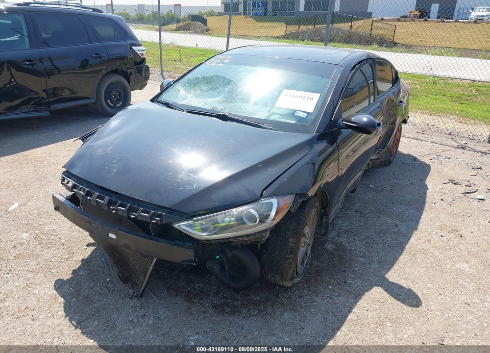 2018 HYUNDAI ELANTRA VIN: KMHD84LF1JU475602