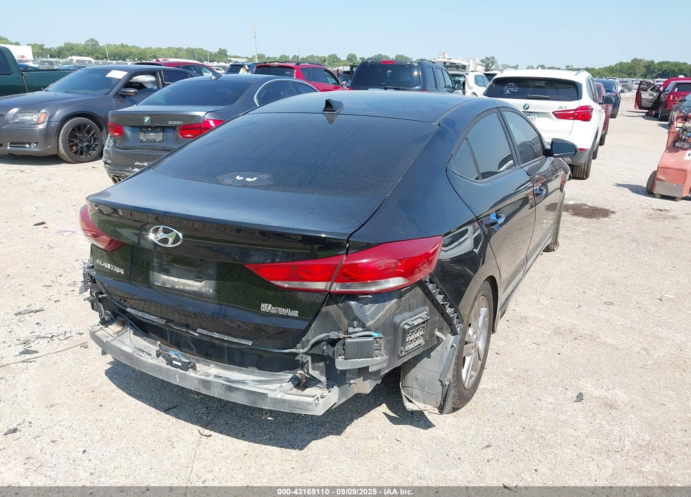 2018 HYUNDAI ELANTRA VIN: KMHD84LF1JU475602