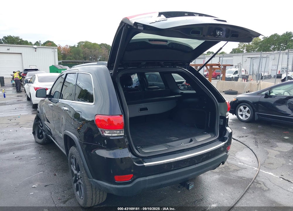 2018 JEEP GRAND CHEROKEE VIN: 1C4RJFBG3JC265139