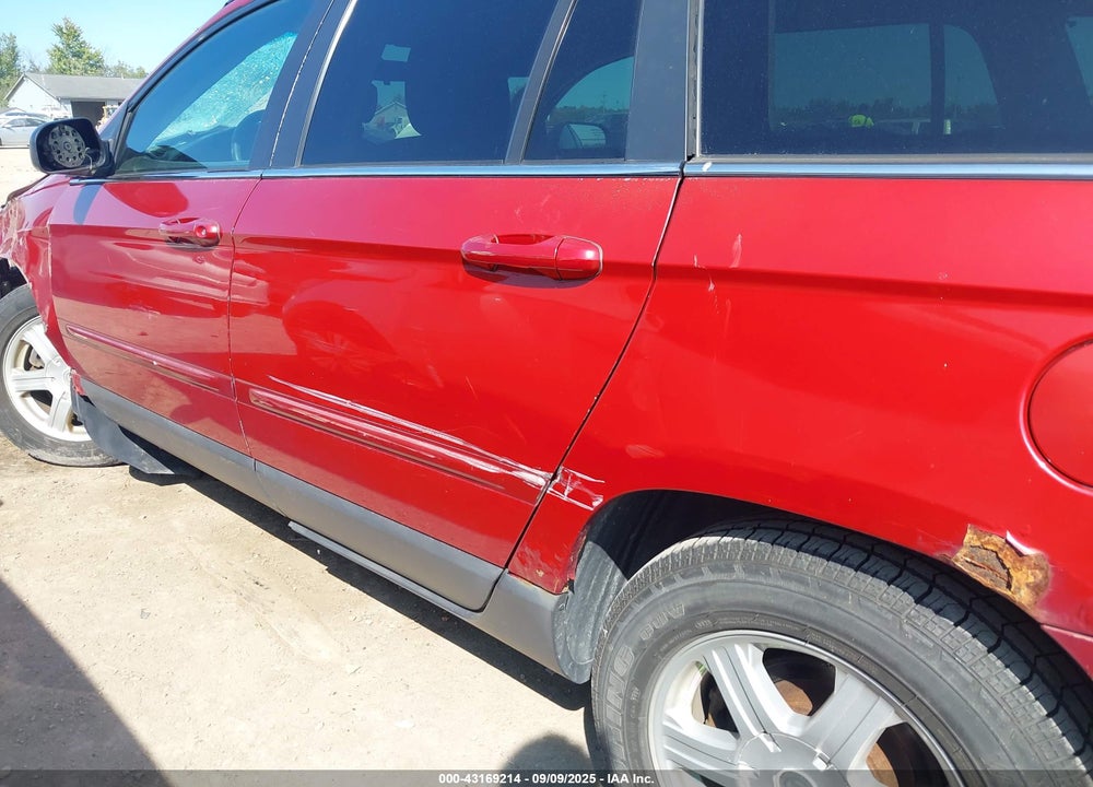 2005 CHRYSLER PACIFICA TOURING VIN: 2C4GM68475R397099