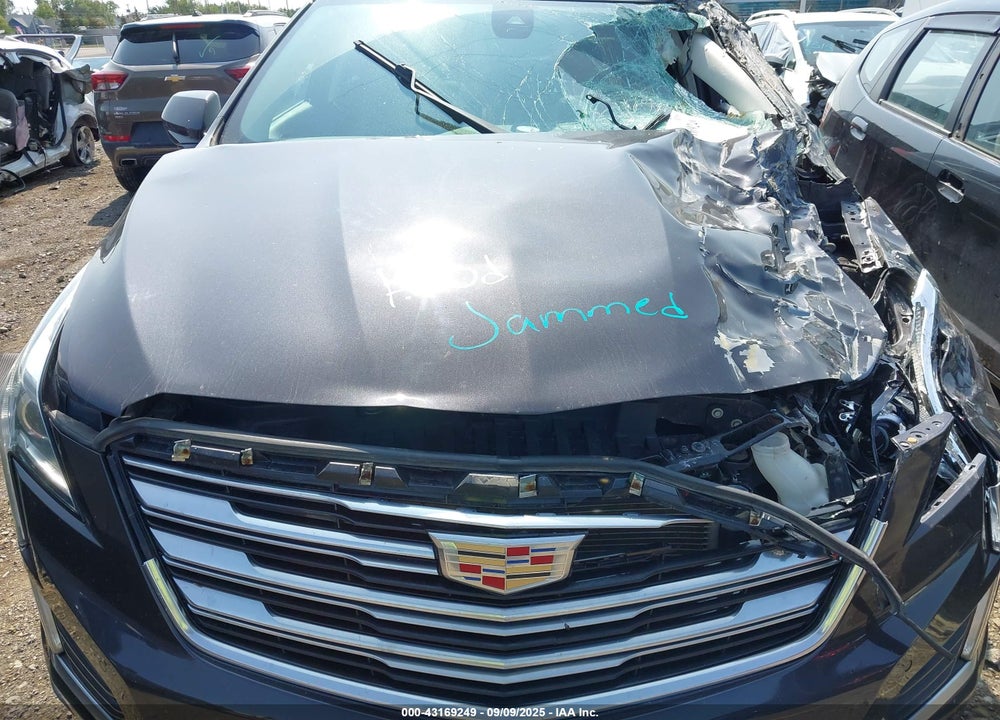 2017 CADILLAC XT5 VIN: 1GYKNDRS4HZ177917