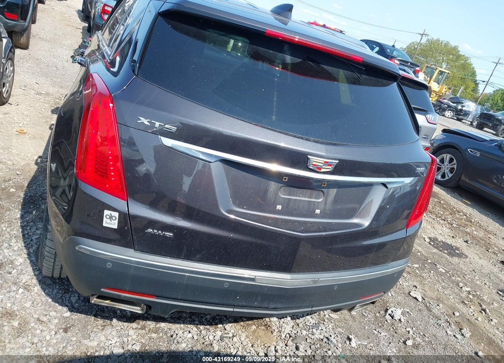 2017 CADILLAC XT5 VIN: 1GYKNDRS4HZ177917