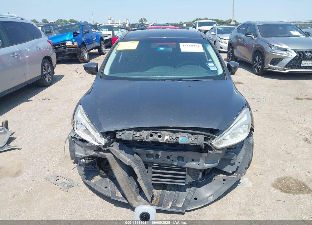 2018 FORD FOCUS VIN: 1FADP3F2XJL275257