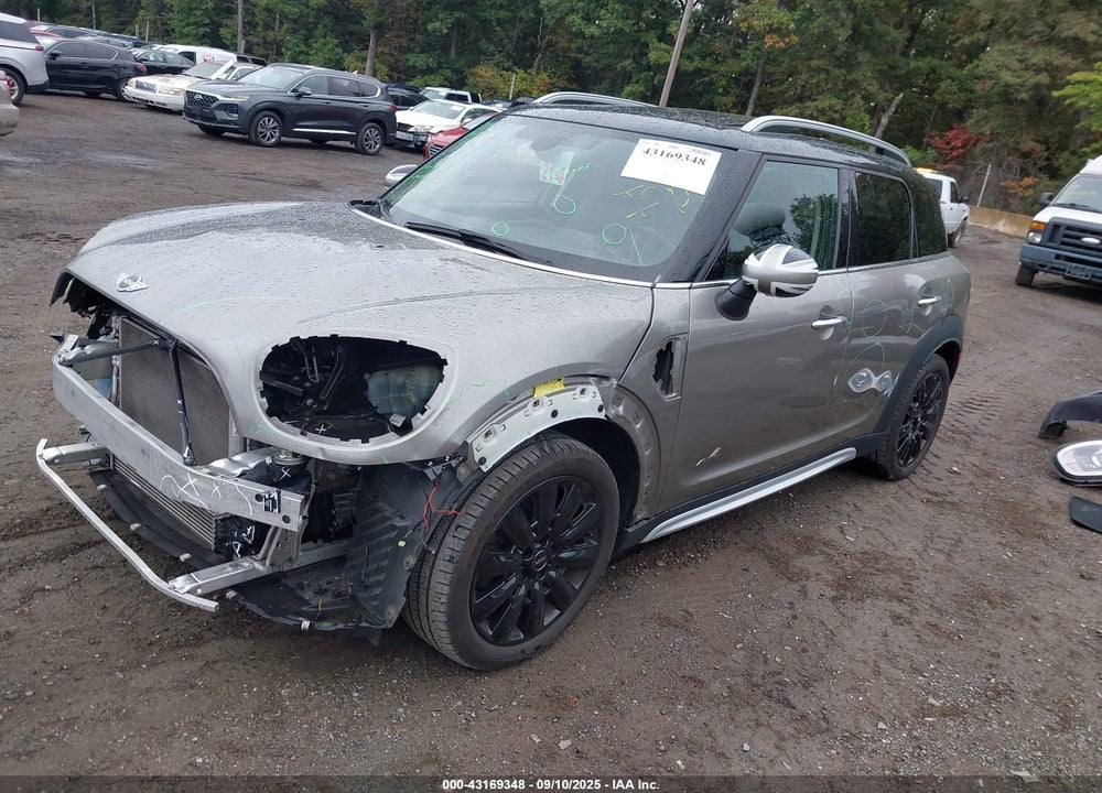 2017 MINI COUNTRYMAN COOPER VIN: WMZYV5C32H3E02543
