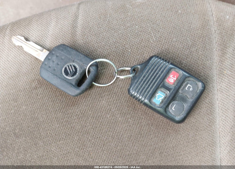 2004 MERCURY SABLE GS VIN: 1MEHM50U54A605914