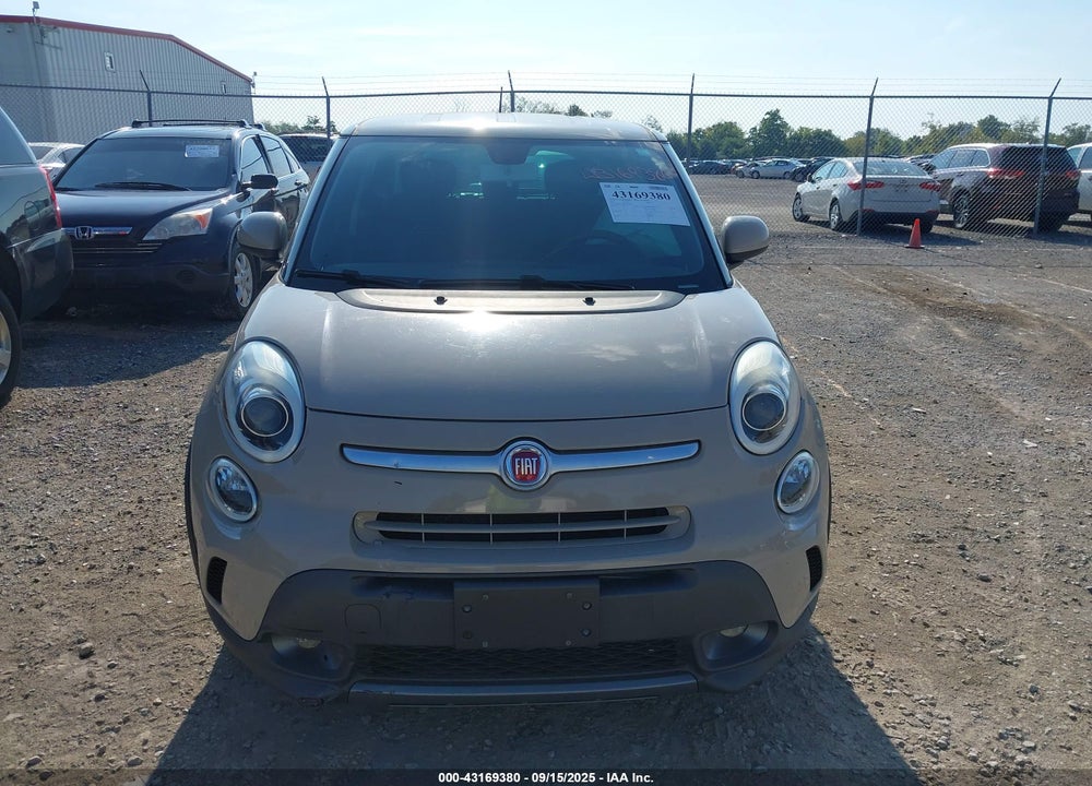 2014 FIAT 500L TREKKING VIN: ZFBCFADH1EZ019213