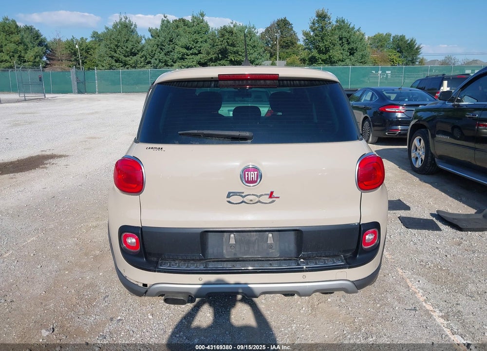2014 FIAT 500L TREKKING VIN: ZFBCFADH1EZ019213