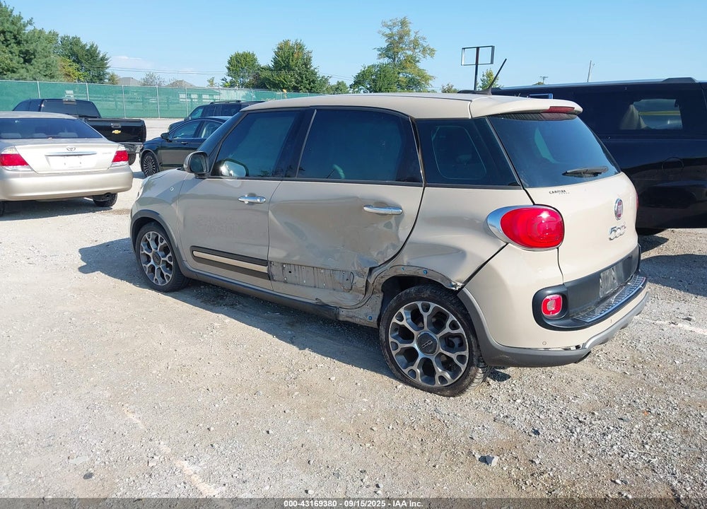 2014 FIAT 500L TREKKING VIN: ZFBCFADH1EZ019213