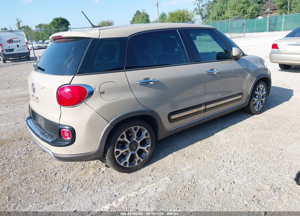 2014 FIAT 500L TREKKING VIN: ZFBCFADH1EZ019213