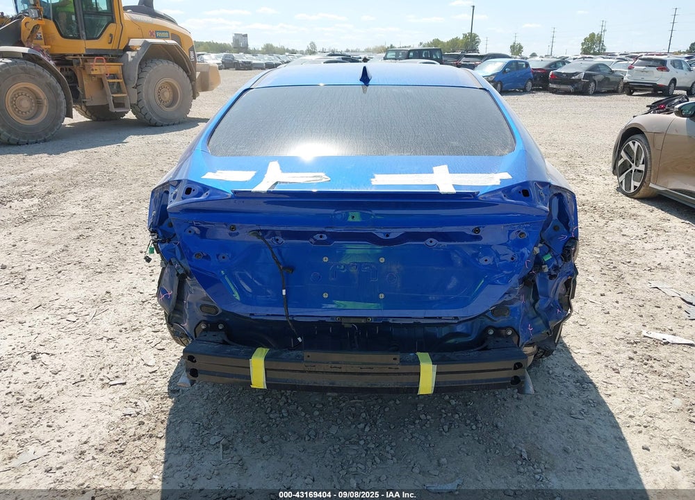2021 HONDA CIVIC VIN: 19XFC1F32ME013127